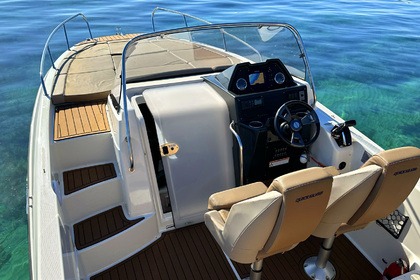 Quicksilver 755 Sundeck - Dana