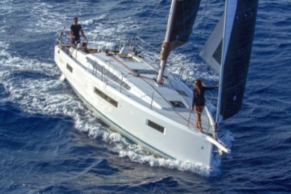 Charter Sailboat Jeanneau Sun Odyssey 410 Skiathos