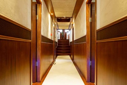 NEVRA QUEEN  CHARTER