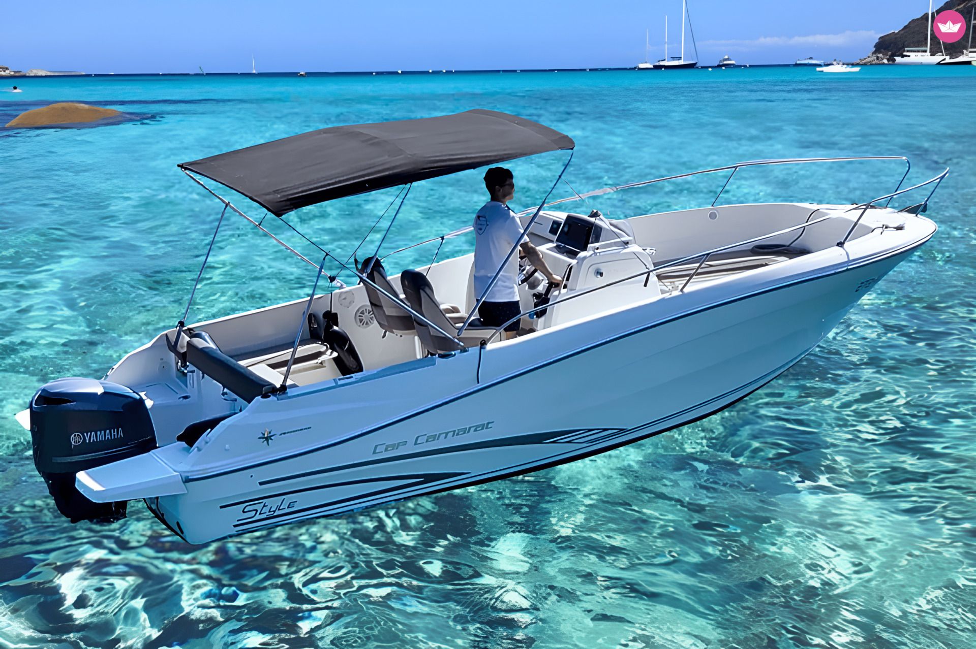 Bateau à moteur Jeanneau Cap Camarat 7.5 Cc 225cv