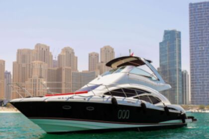 Hire Motorboat Cruisers 47 Dubai