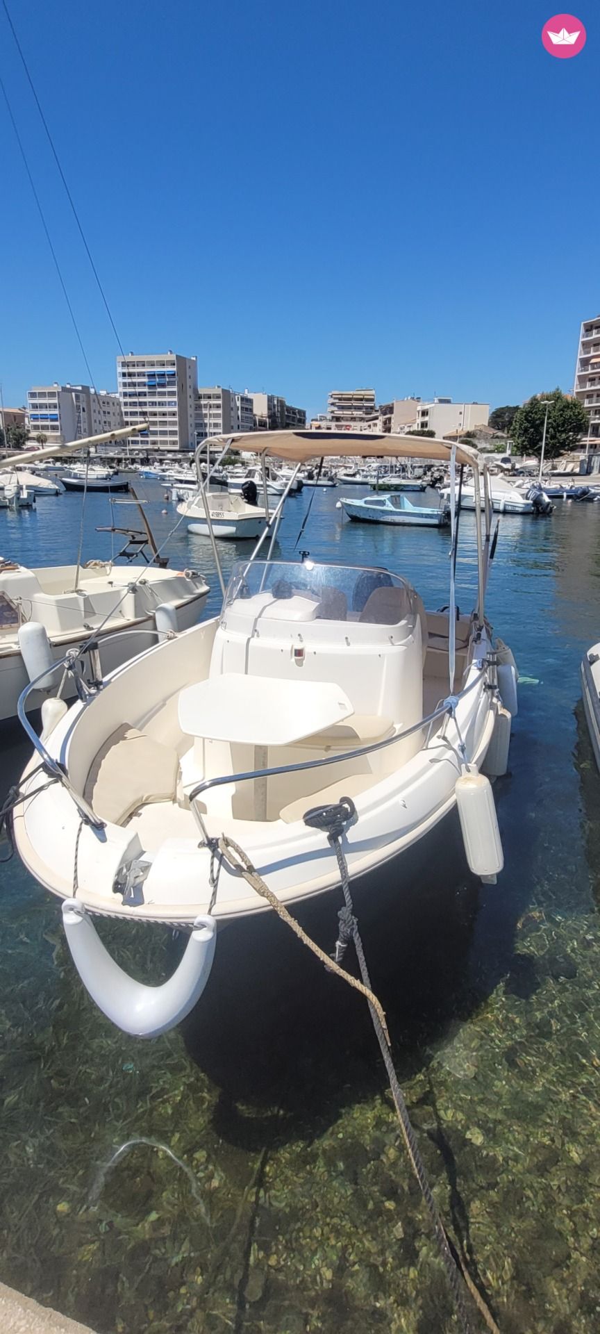 Bateau à moteur Jeanneau Cap camarat  5.5 100cv 6