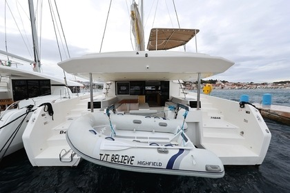 Charter Catamaran DUFOUR 48 Marina Frapa