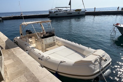 Charter RIB Mar.Co 23 Twentythree power Hvar