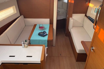 Just Happy - 2022 Jeanneau Sun Odyssey 380