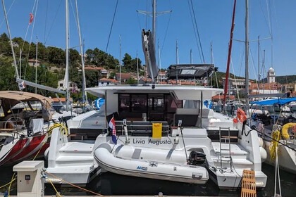 Hyra båt Katamaran  Astréa 42 Primošten