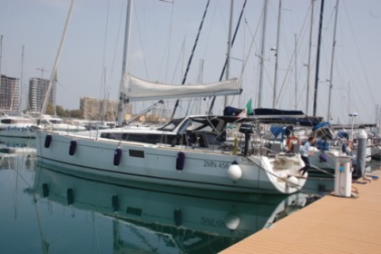 Charter Sailboat Beneteau Sense 50 Salerno