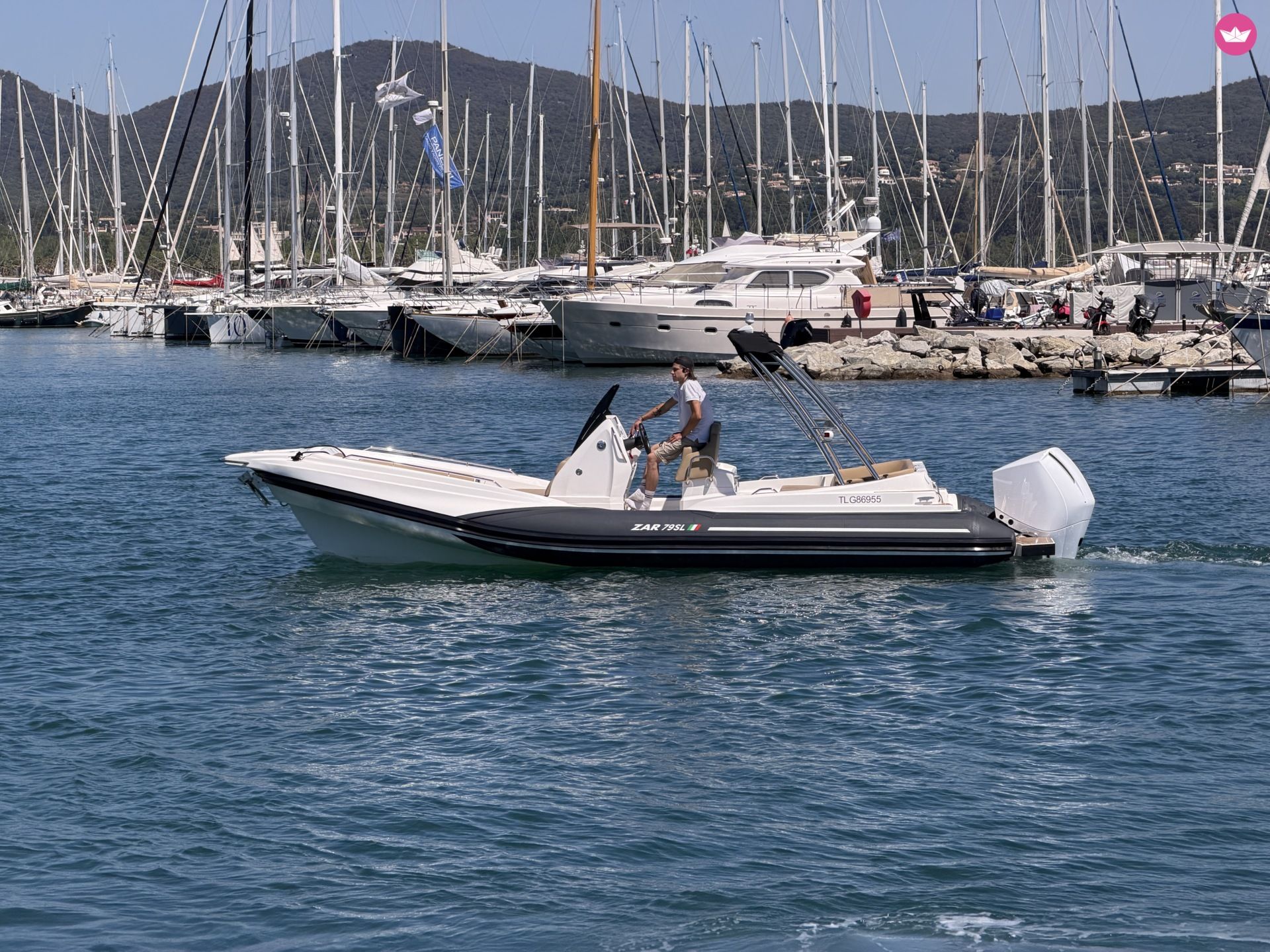 Semi-rigide Zar Formenti 79 SL 300cv 3