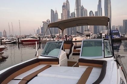 Incredibile Sealine Hannibal 730