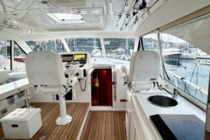 Fishing Charter, Day Charter or Sunset Cruise aboard refitted Cabo HTX44