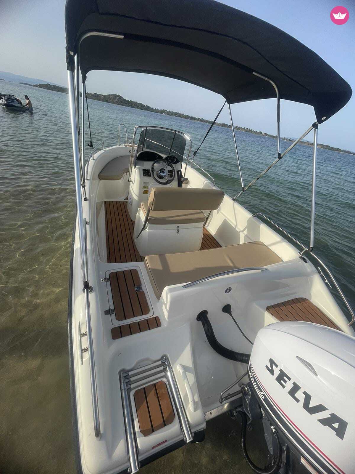 Bateau à moteur Poseidon Aris 60cv 3