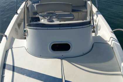 Charter Motorboat SAVER 615 WA Starigrad