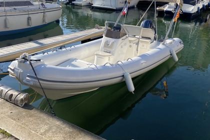 Location Semi-rigide Nuova Jolly GT630 Saint-Cyprien