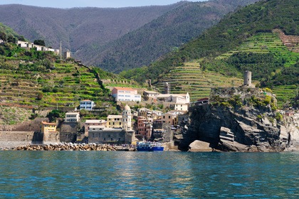 Cinque Terre en Bateau avec Déjeuner à Bord
