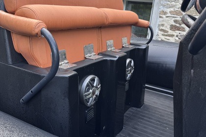 Rental RIB BRIG Navigator Arzon