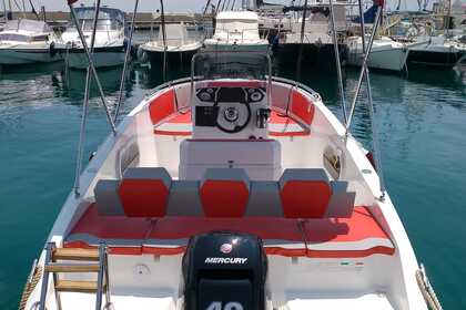 Charter Motorboat Scar next 195 senza patente 7 posti SCAR NEXT 195 Salerno