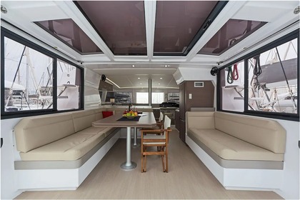 Location Catamaran Catana Group Bali 4.1 - 4 + 2 cab. Abdère