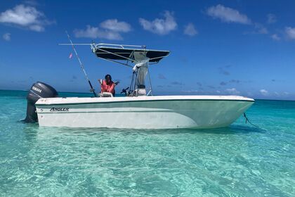 Location Bateau à moteur Angler 220cc Nassau