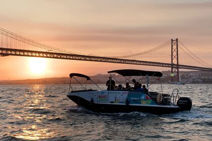 Miete Motorboot Bayliner Element XR7 Lissabon