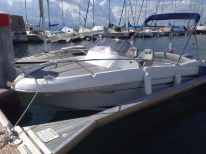 Location Bateau à moteur Beneteau Flyer 650 Sundeck Yvoire