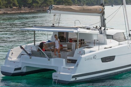 Katamaran Fountaine Pajot Lucia 40 11.73m