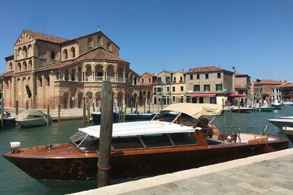 Hyra båt Motorbåt De Pellegrini Venezia Semicabinato Venedig