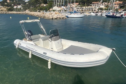 Hyra båt RIB-båt Capelli Capelli Tempest 650 Saint-Cyr-sur-Mer