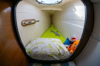 Fountaine Pajot Lavezzi 40, renewed completely