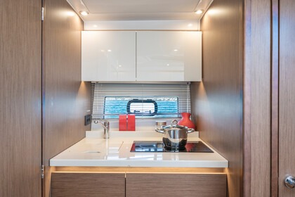 Noleggio Barca a motore BENETEAU GRAN TURISMO 36 Ajaccio