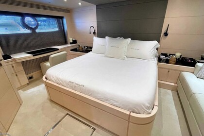 SUNSEEKER PREDATOR 68 - NEVER TOO  LATE