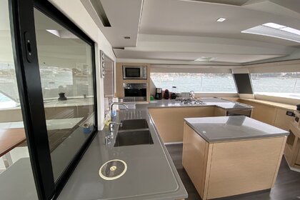 Verhuur Catamaran Fountaine Pajot Fountaine Pajot Saba 50 - 5 + 1 cab. Palma de Mallorca