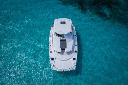 Hire Catamaran Leopard PC51 Ta' Xbiex