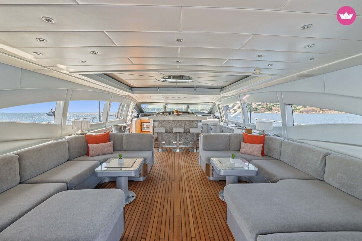 Yacht Mangusta 108 5500cv 7
