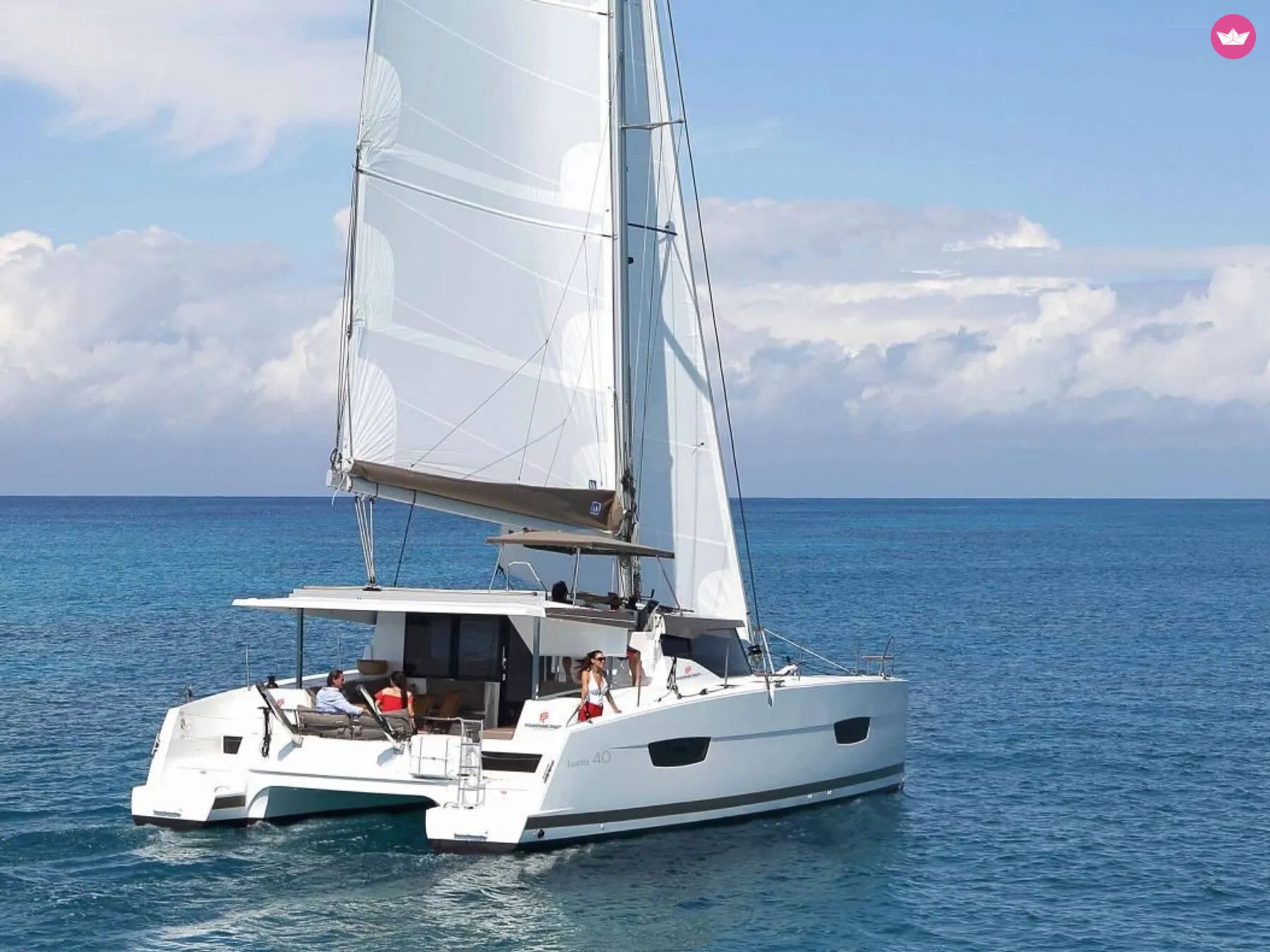 Catamaran Fountaine Pajot Lucia 40 11m