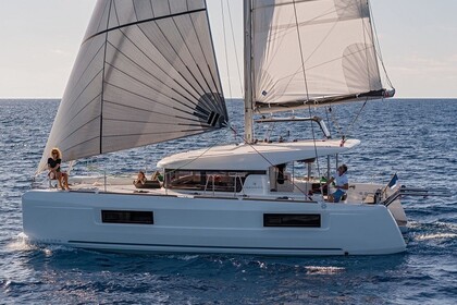 Rental Catamaran LAGOON 40 with watermaker & A/C - PLUS Tortola