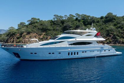 Ενοικίαση Θαλαμηγός Luxury Motoryacht with a capacity of 10 people 2008 Göcek