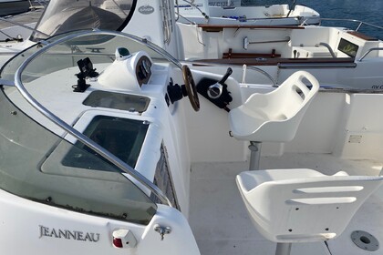 Location Bateau à moteur Jeanneau Cap camarat 625 WA Bénodet