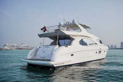 Charter Motor yacht Majesty Majesty 88 2015 Dubai