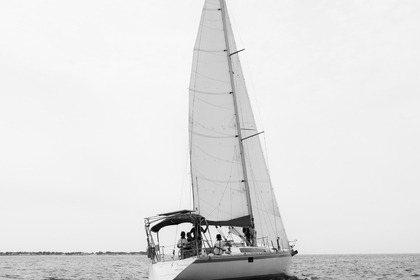 Miete Segelboot Jeanneau Sun Fizz 40 pieds Douarnenez