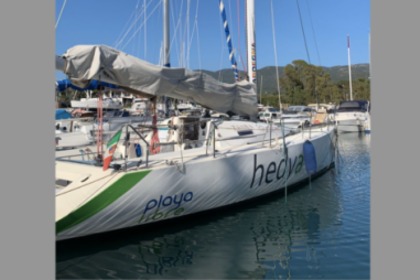 Hire Sailboat Max Dolphin G34 Cagliari