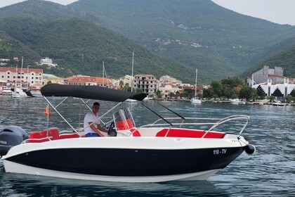 Location Bateau à moteur Speedy Cayman 585 Tivat