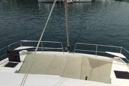 Verhuur Catamaran Catana Group Bali 4.4 - 4 + 2 cab. Marina Frapa