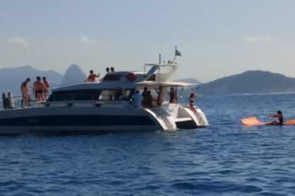 Rental Motorboat Blujoi Power Cat 40 Rio de Janeiro