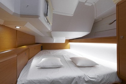 Location Voilier Jeanneau Sun Odyssey 469 La Valette