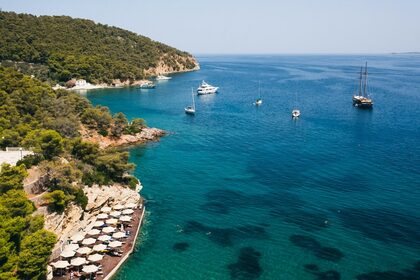 INCLUDED Fuel, Captain,  BBQ meal, Buffet, Salads, Beverages, WiFi ... for a DAY or more days - Experience the cruise of a lifetime with our Luxury Cabin RIB - PRICE ALL INCLUSIVE