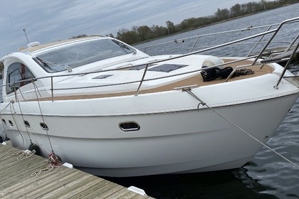 Miete Motorboot Bavaria 43 HT Travemünde