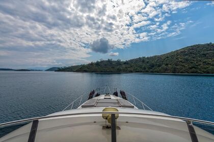 Incredible 21m Motoryat B18