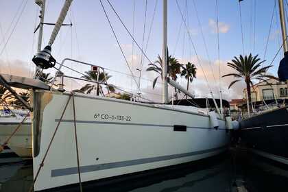 Hire Sailboat BAVARIA 50 Cruiser Gran Canaria