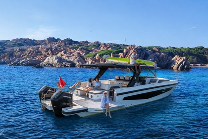 Alquiler Lancha Aquila Aquila 45 Sport Cannigione