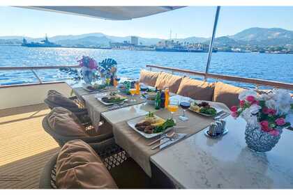 Luxury 21 Meter Motoryacht in Yalıkavak